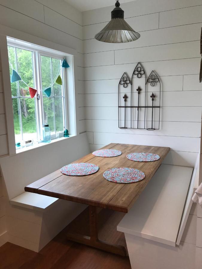 Snowgoose Pond Bed & Breakfast Palmer Exterior photo